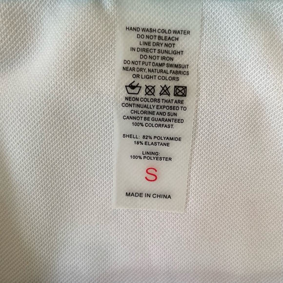 NWOT Floral Ruffled Crisscross Strap Bikini. Small.🌸 - Picture 9 of 16